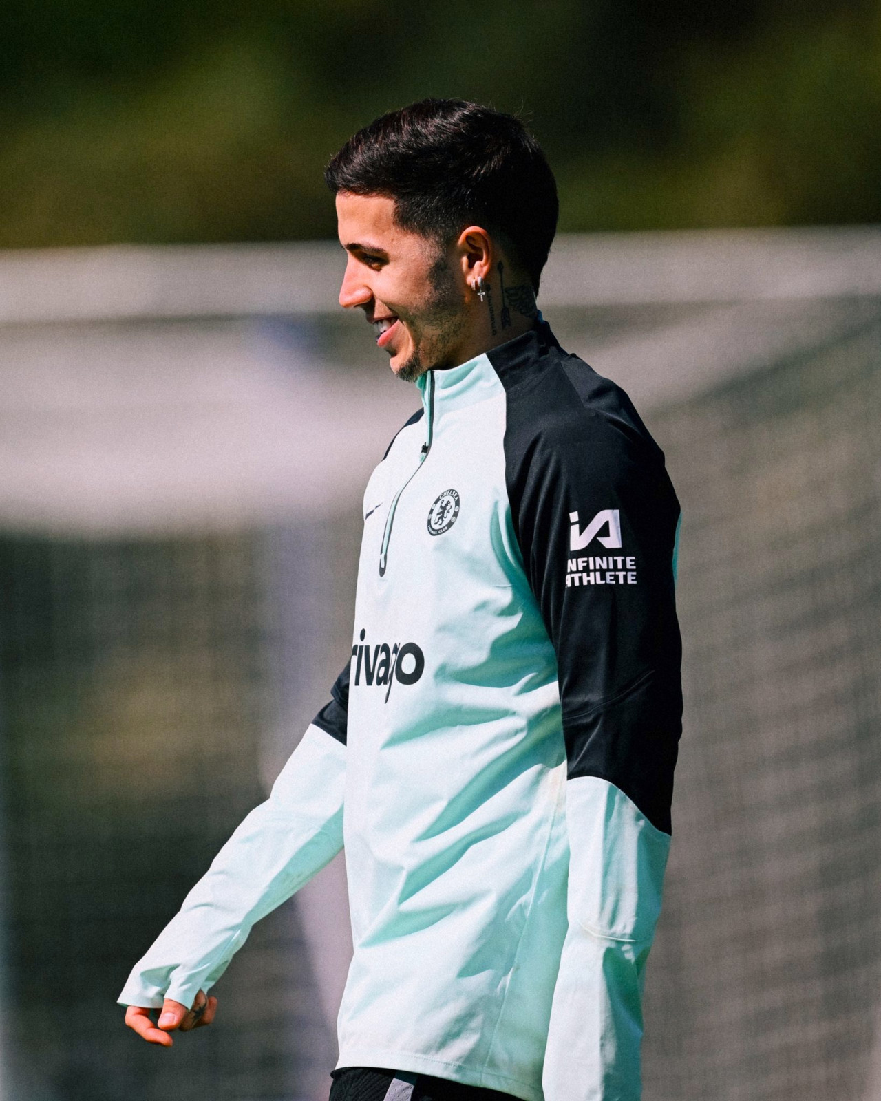 Enzo Fernández volvió a los entrenamientos de Chelsea. Foto: Twitter ChelseaFC_Sp.