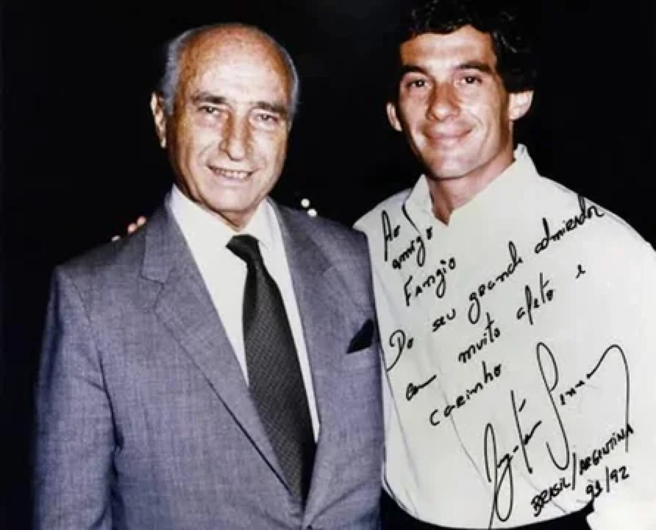 Una foto dedicada por Senna a Juan Manuel Fangio. Foto: NA