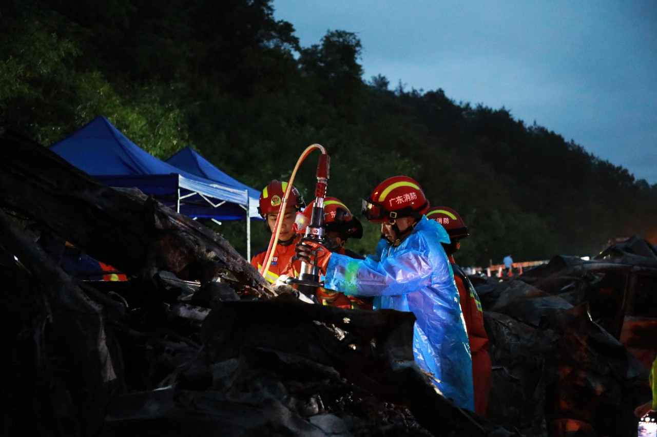 Derrumbe de una autopista en China. Foto: EFE.