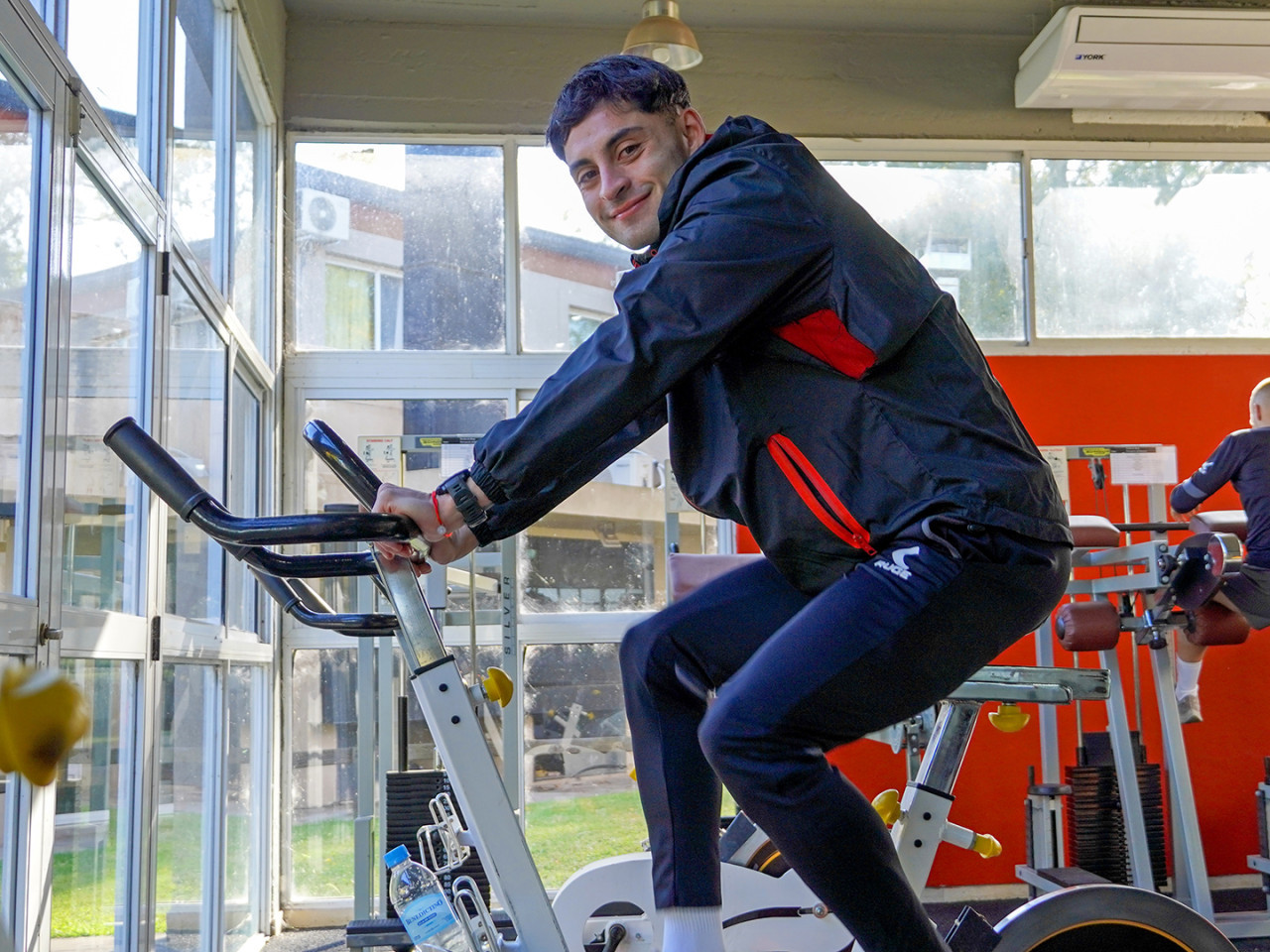 Javier Altamirano volvió a los entrenamientos. Foto: X @EdelpOficial