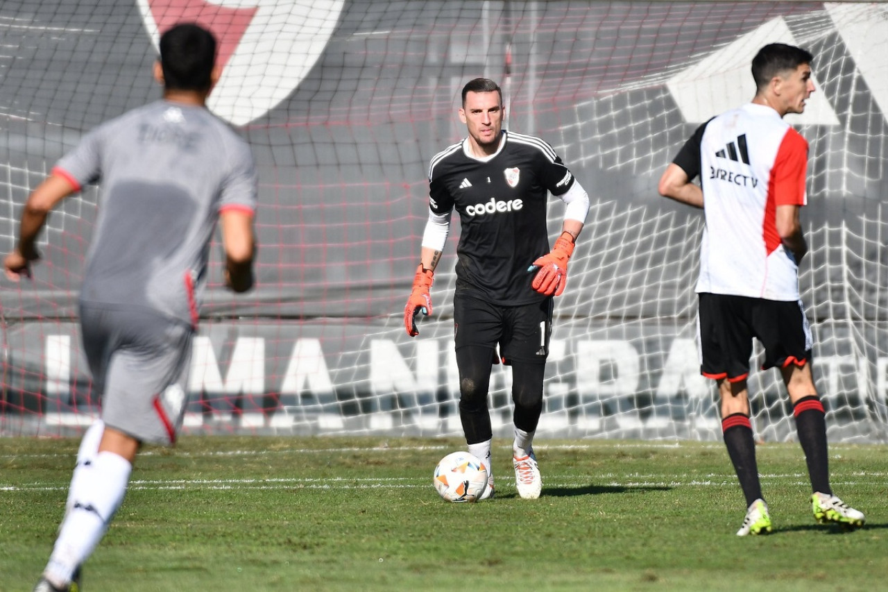 Franco Armani; River vs. Tigre; amistoso. Foto: X @RiverPlate.