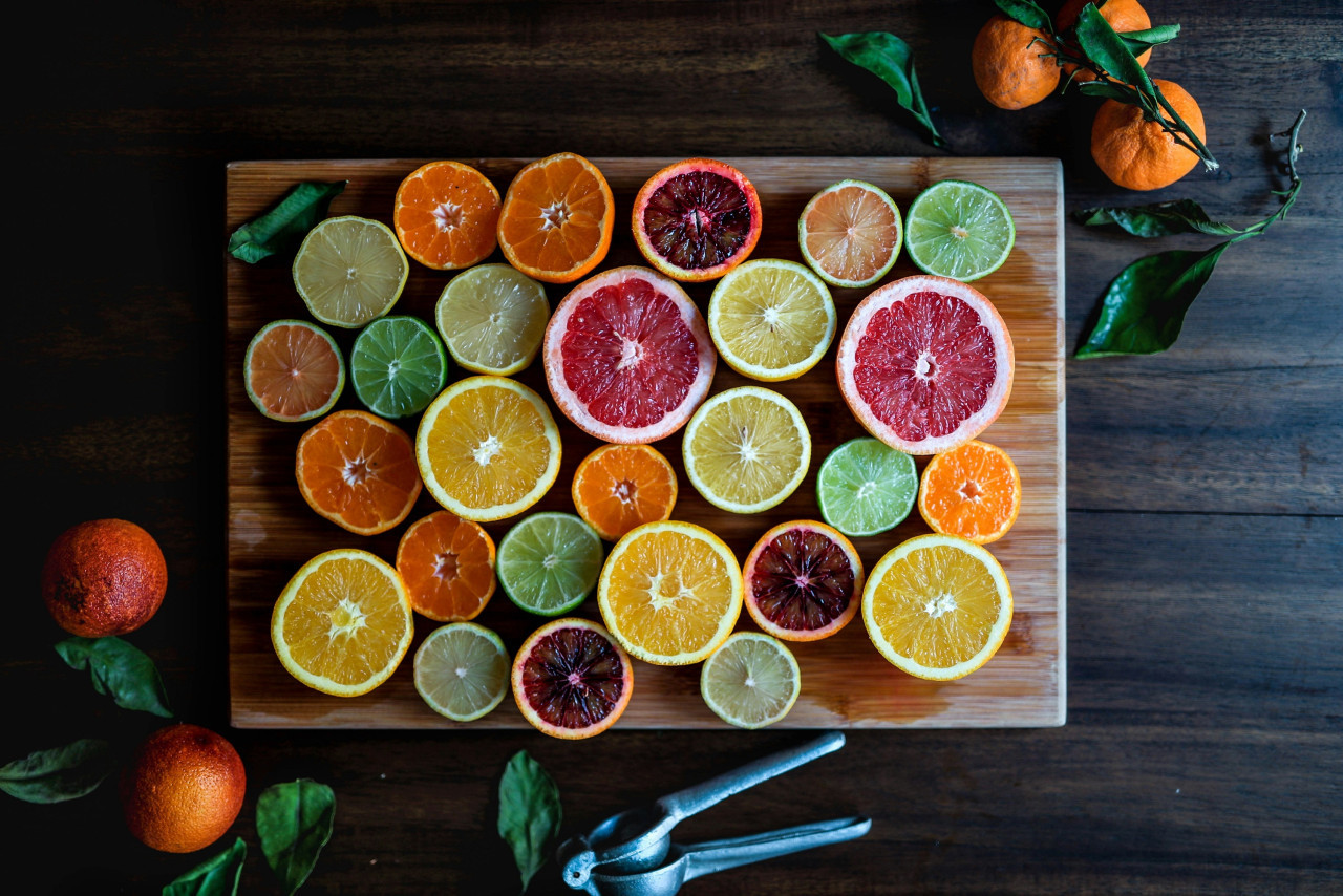 Frutas, citricos. Foto Unsplash.