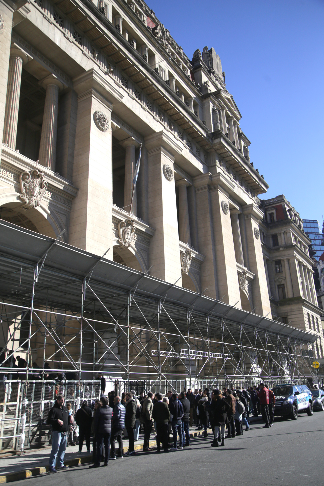 Amenaza de bomba en el Palacio de Tribunales. Foto: NA.