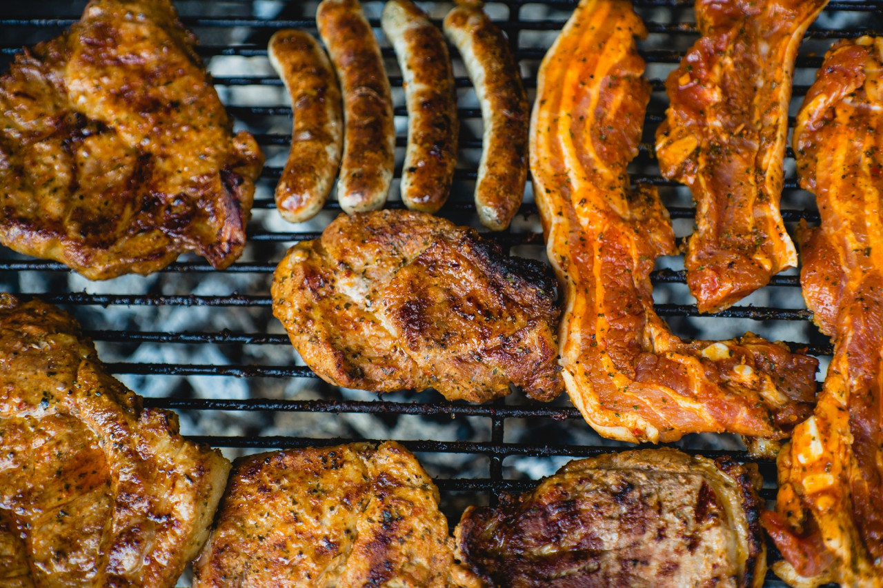 Asado, carne. Foto Unsplash.