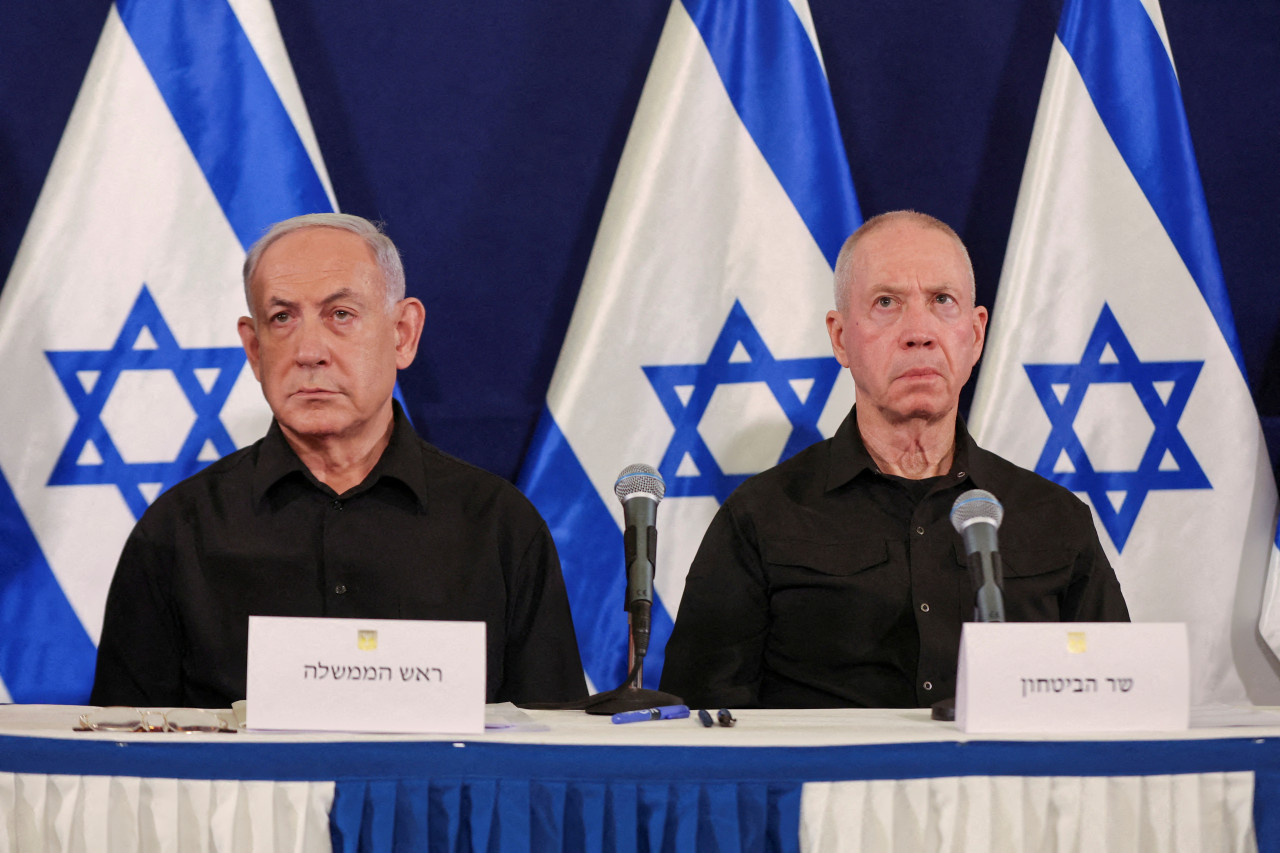 Benjamín Netanyahu y Yoav Gallant. Foto: Reuters.