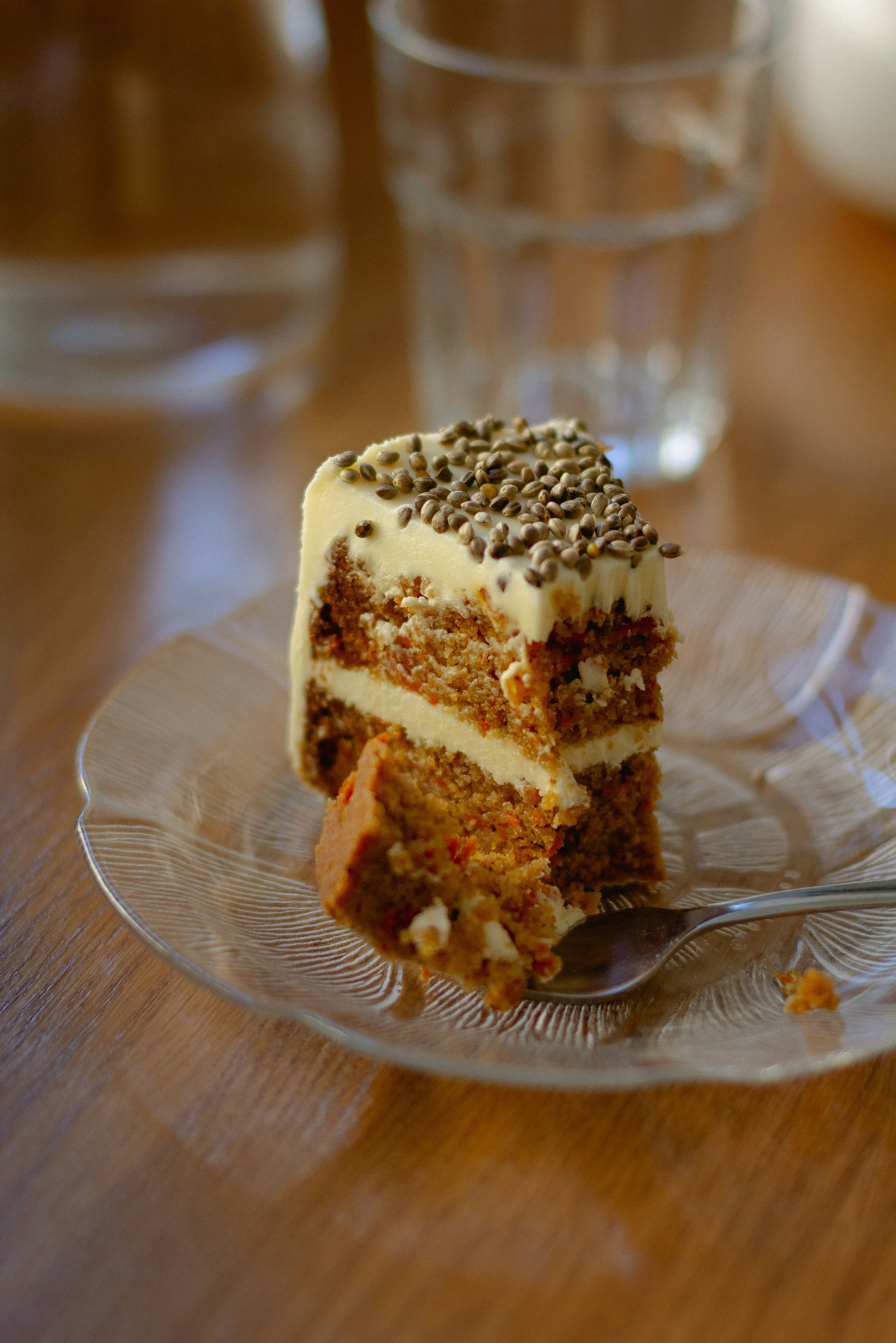 Carrot cake, torta saludable, avena. Foto Unsplash.