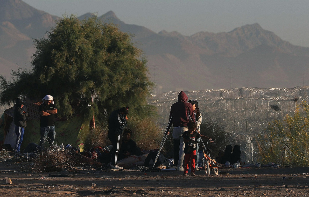 Migrantes en la frontera México-EEUU. Foto: EFE