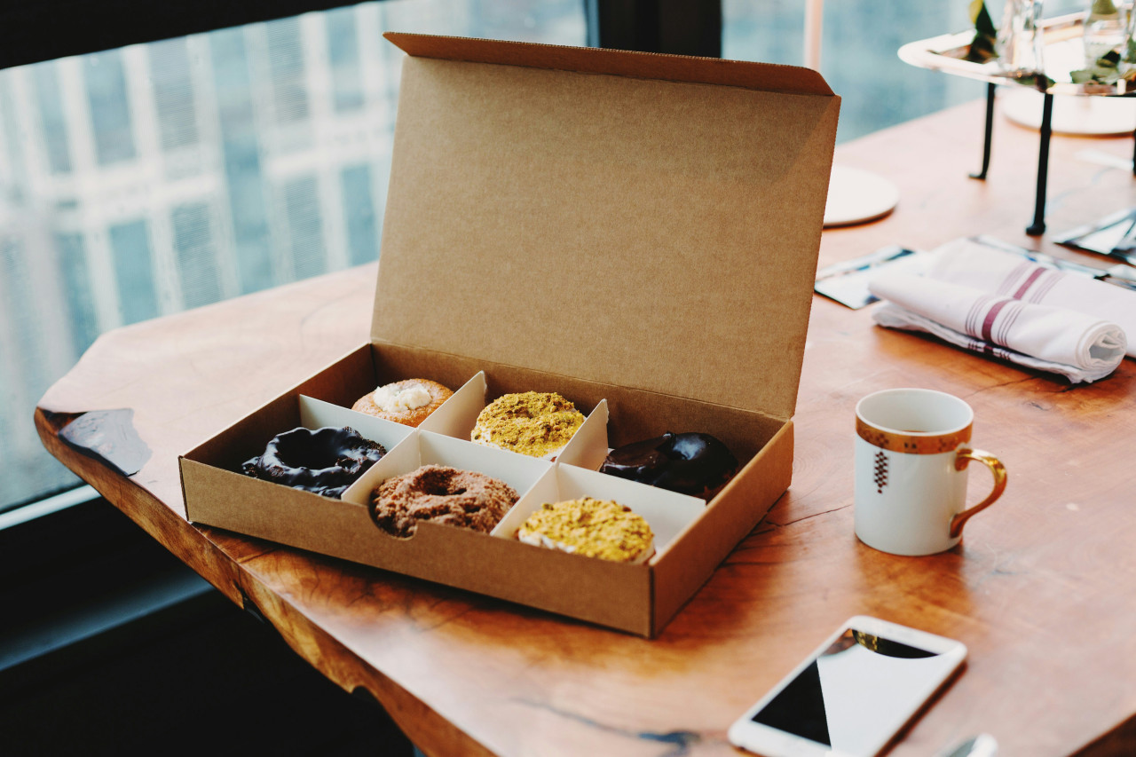 Comida en la oficina. Foto: Unsplash