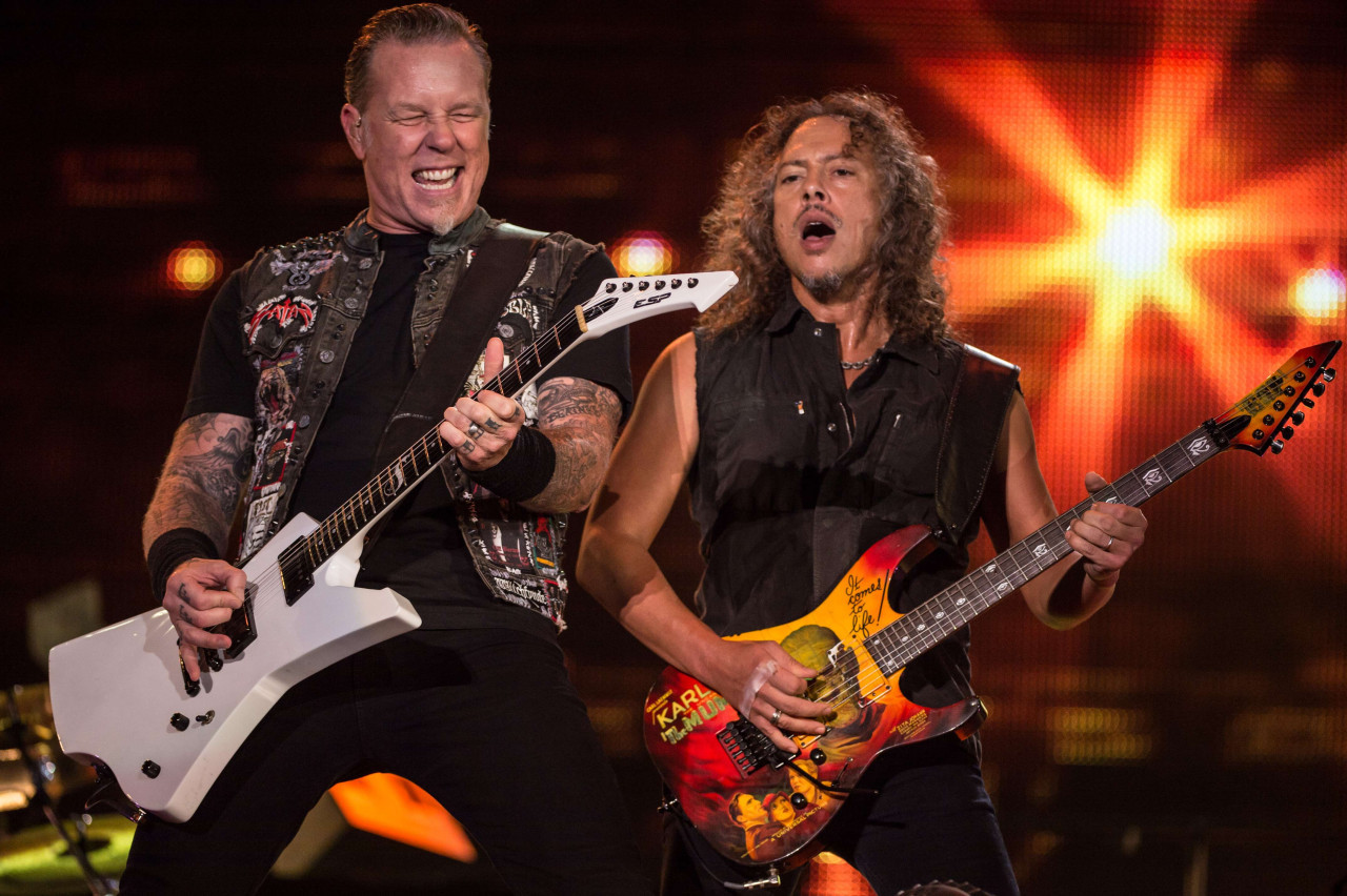 James Hetfield (izquierda) y Kirk Hammett (derecha) de Metallica. Foto: NA.