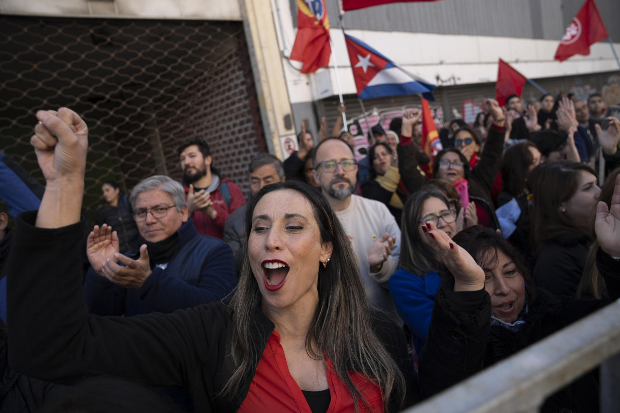 Simpatizantes de Gabriel Boric. Foto: EFE