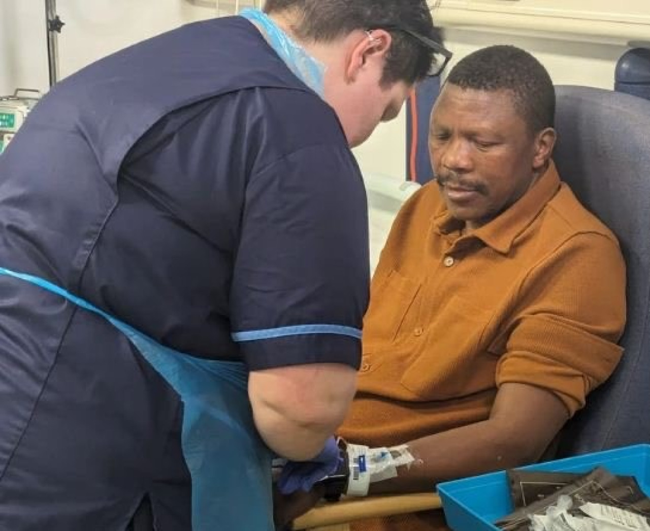 El primer paciente en Inglaterra tratado con una vacuna contra el cáncer de colon. Foto: X