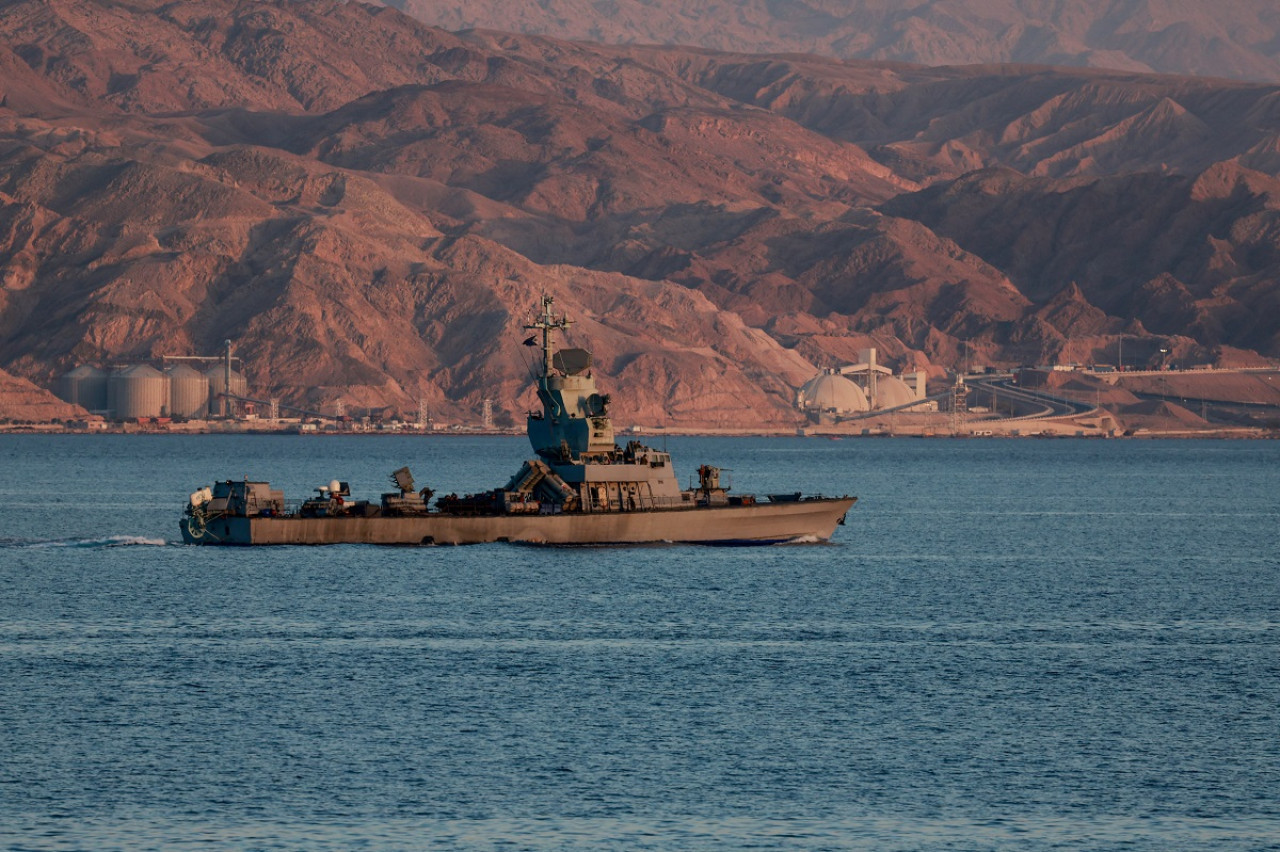 Barco de Israel navegando en el mar Rojo. Foto: Reuters.