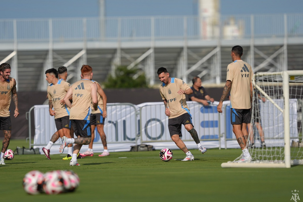 Lionel Messi; Selección Argentina. Foto: X @Argentina.