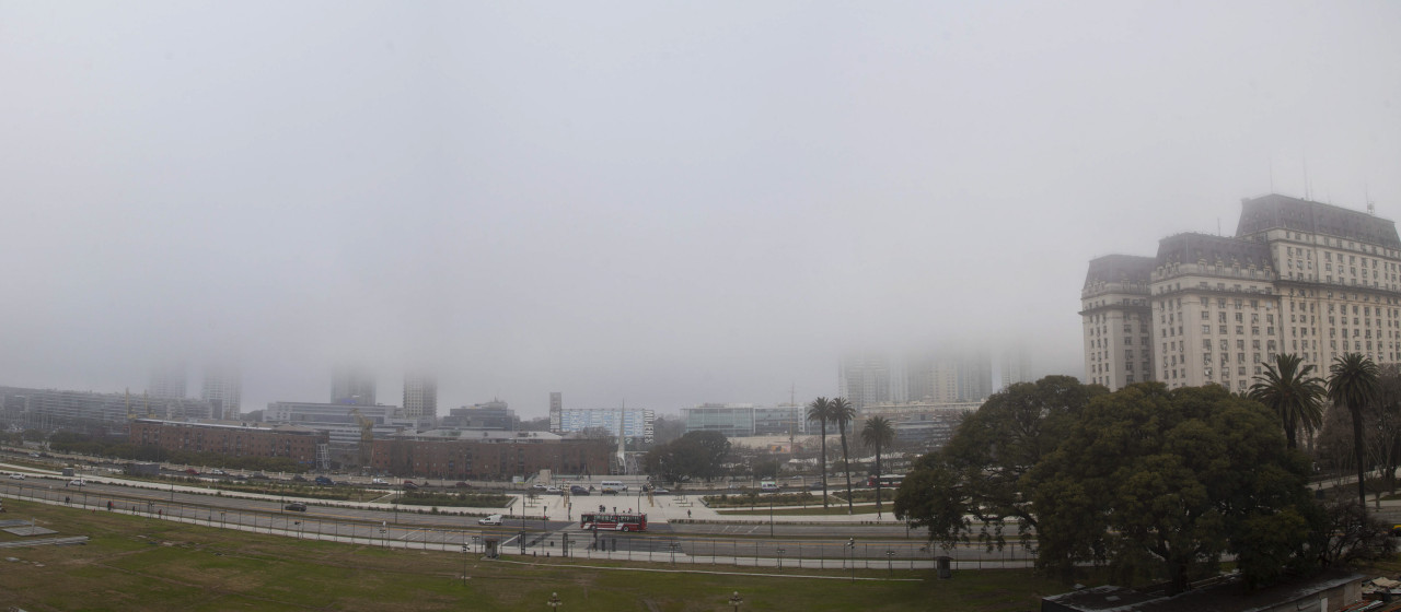 Neblina en Buenos Aires. Foto: NA.