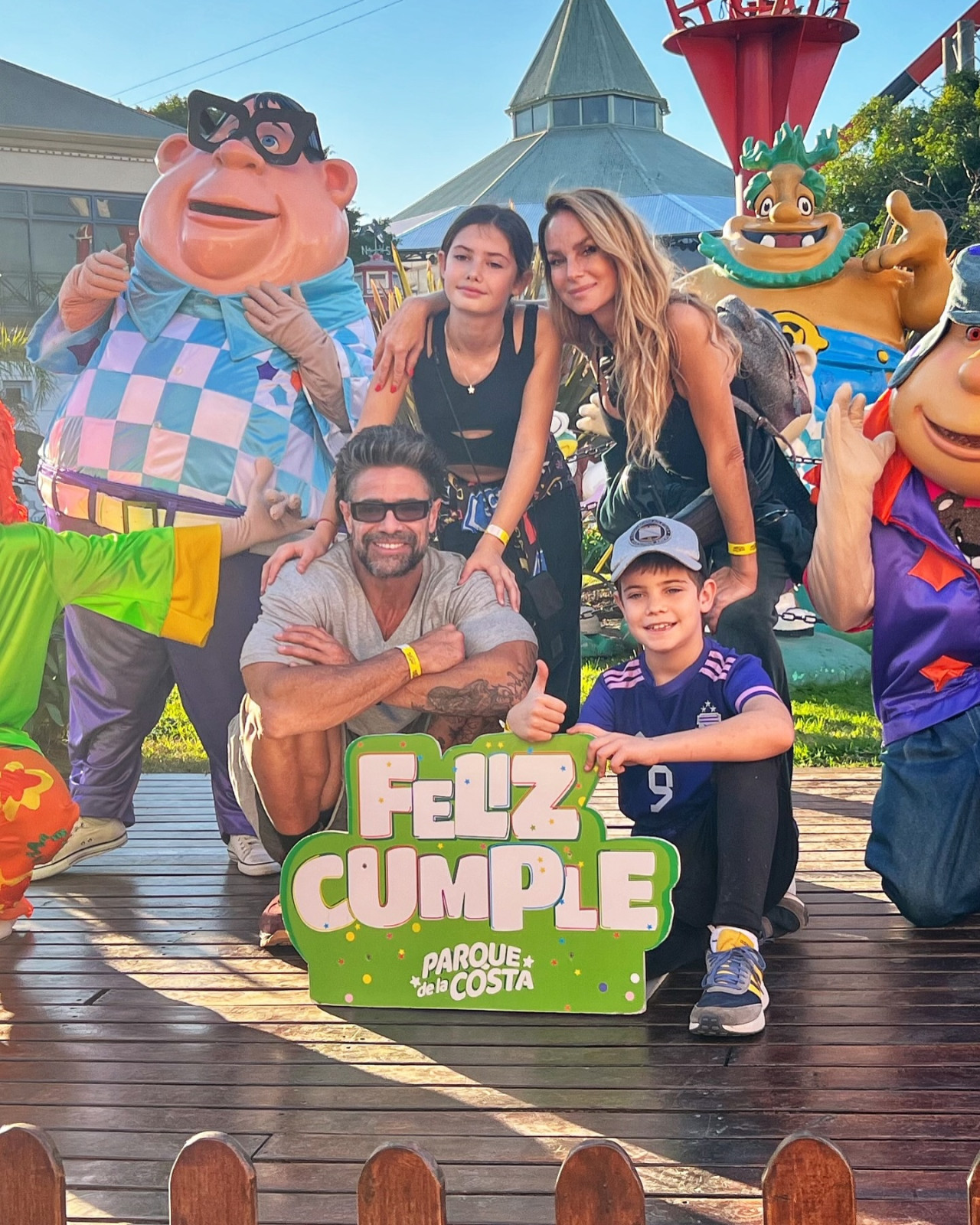 Sabrina Rojas y Luciano Castro, juntos: festejaron el cumpleaños de su hija. Foto: Instagram,