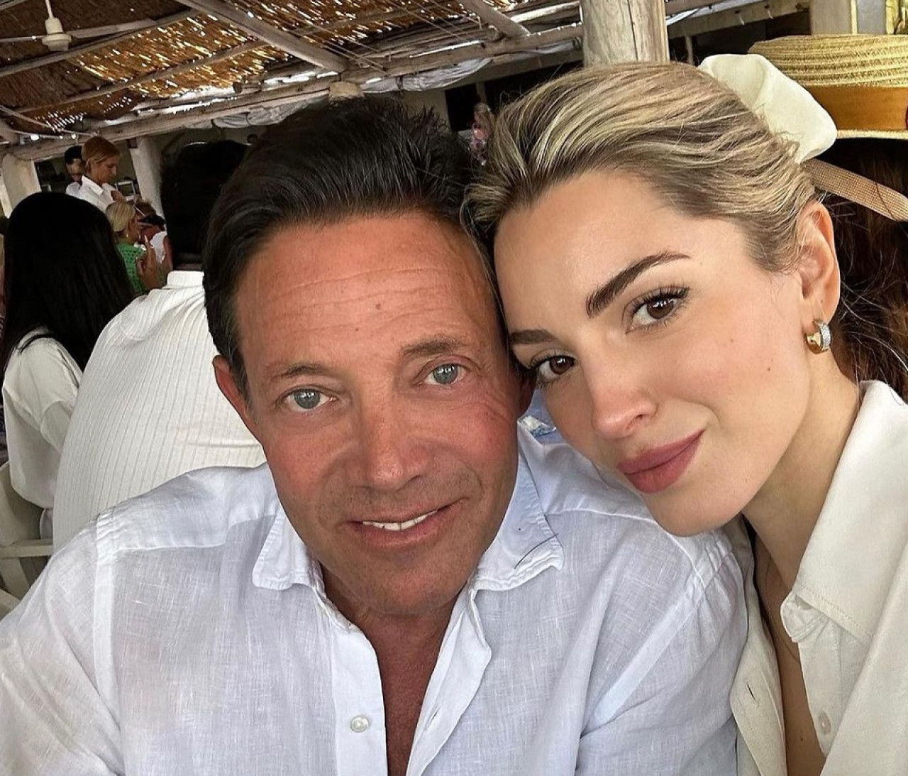 Jordan Belfort junto a su novia argentina. Foto: Instagram @wolfofwallst.