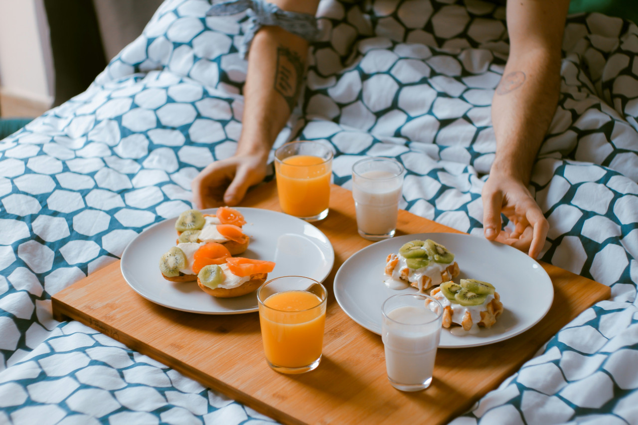 Desayuno, yogurt, comida, fruta. Foto: Unsplash