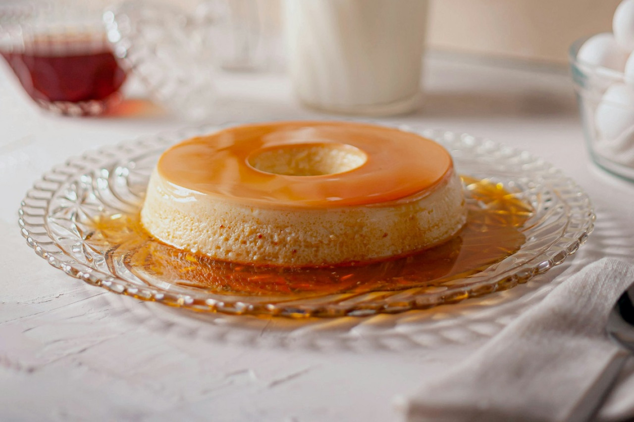 Flan; postre; alimento; comida. Foto: Unsplash.