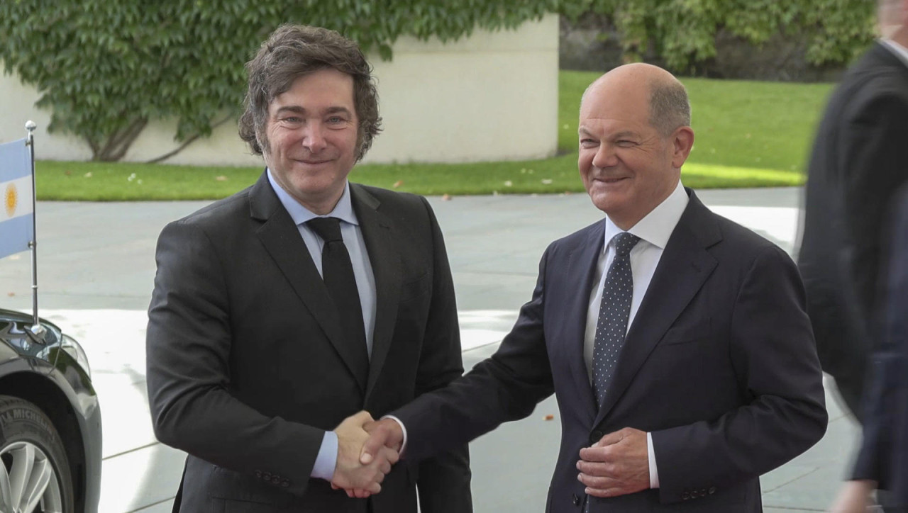 Olaf Scholz, recibió este domingo en Berlín a Javier Milei. Foto: EFE