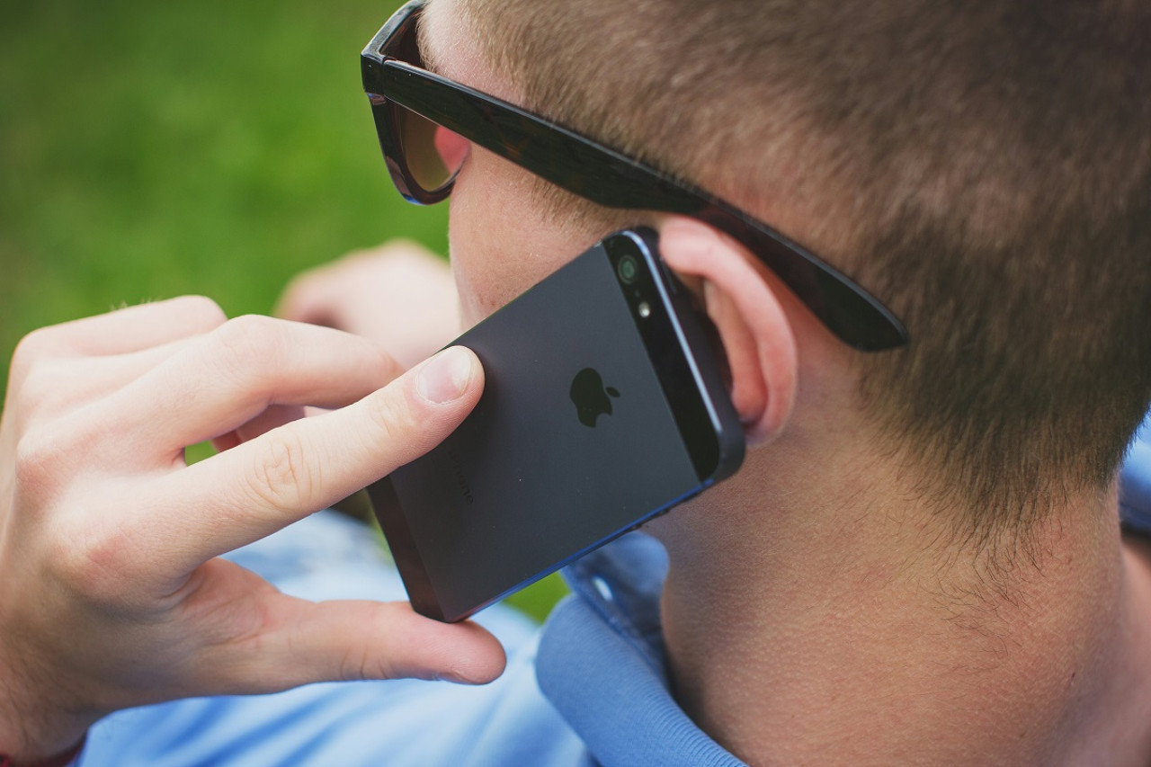 Celulares; llamadas; iPhone. Foto: Unsplash.