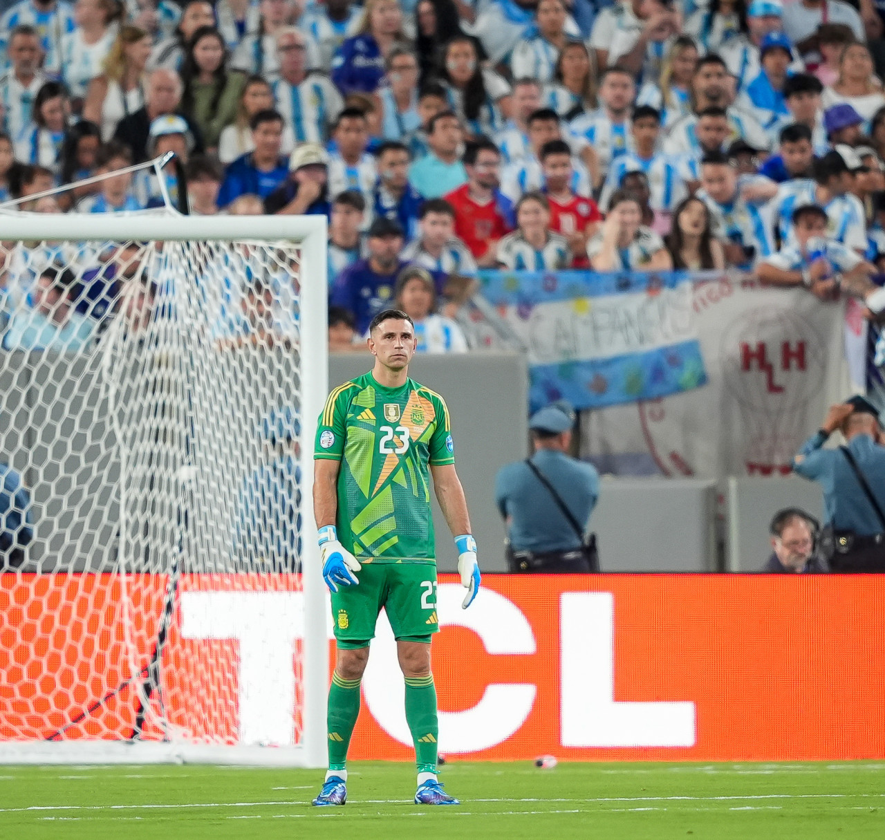 Dibu Martínez, Selección Argentina. X: @Argentina