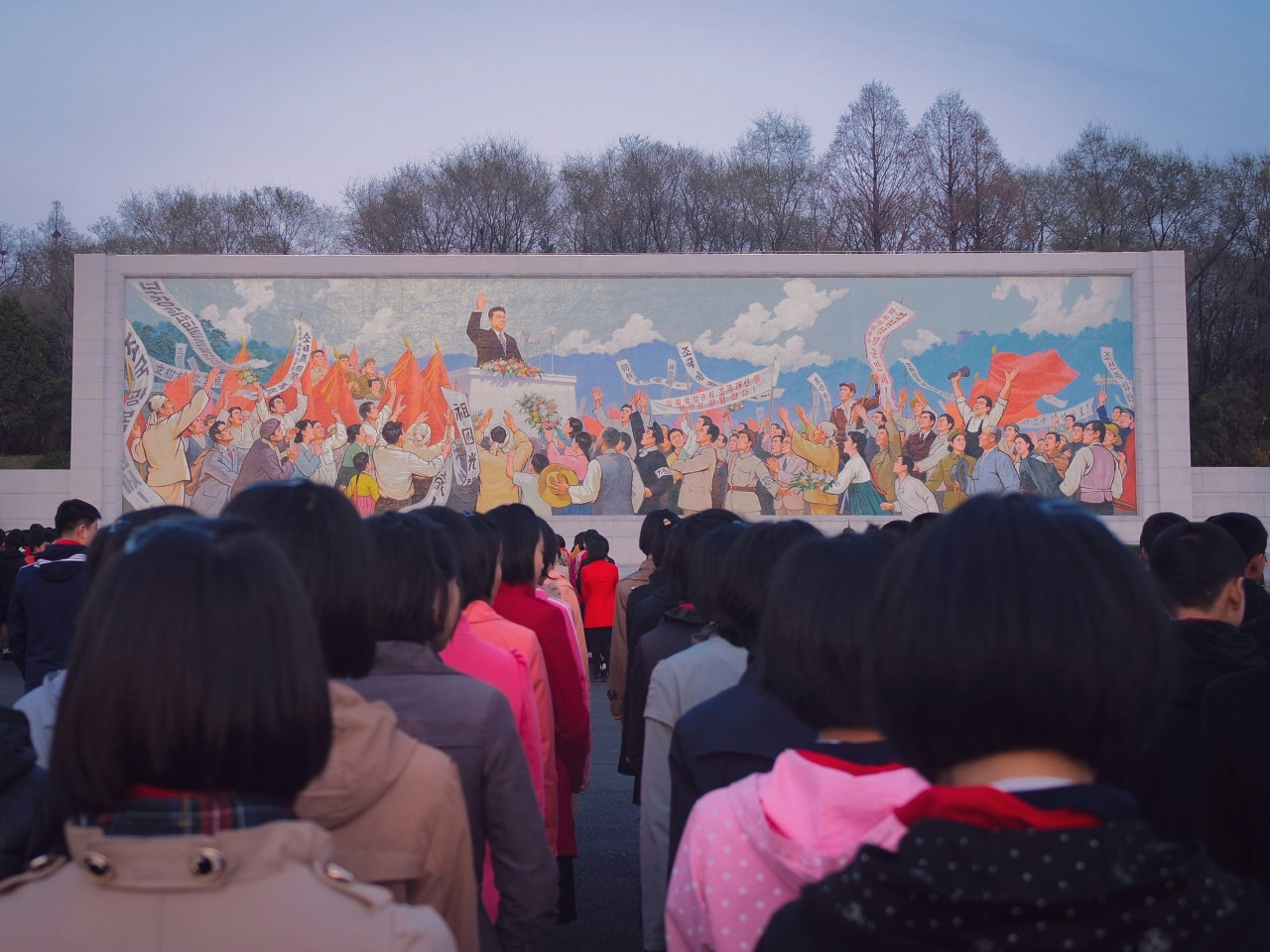 Murales en Corea del Norte. Foto: Unsplash.