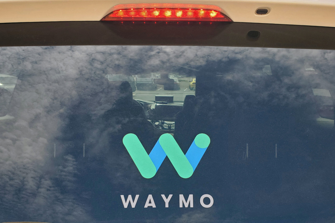 Vehículos autónomos de Waymo. Foto: Reuters.