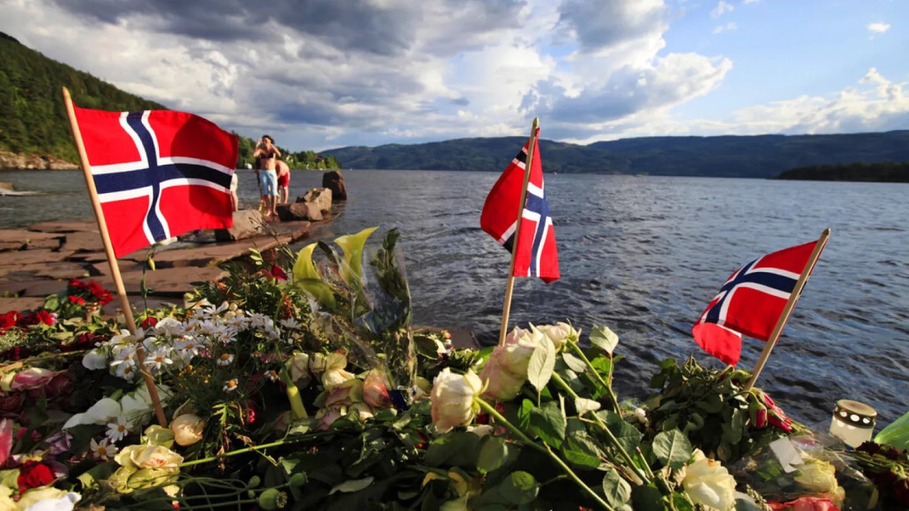 Se conmemoran 13 años de los atentados en Noruega. Foto X.