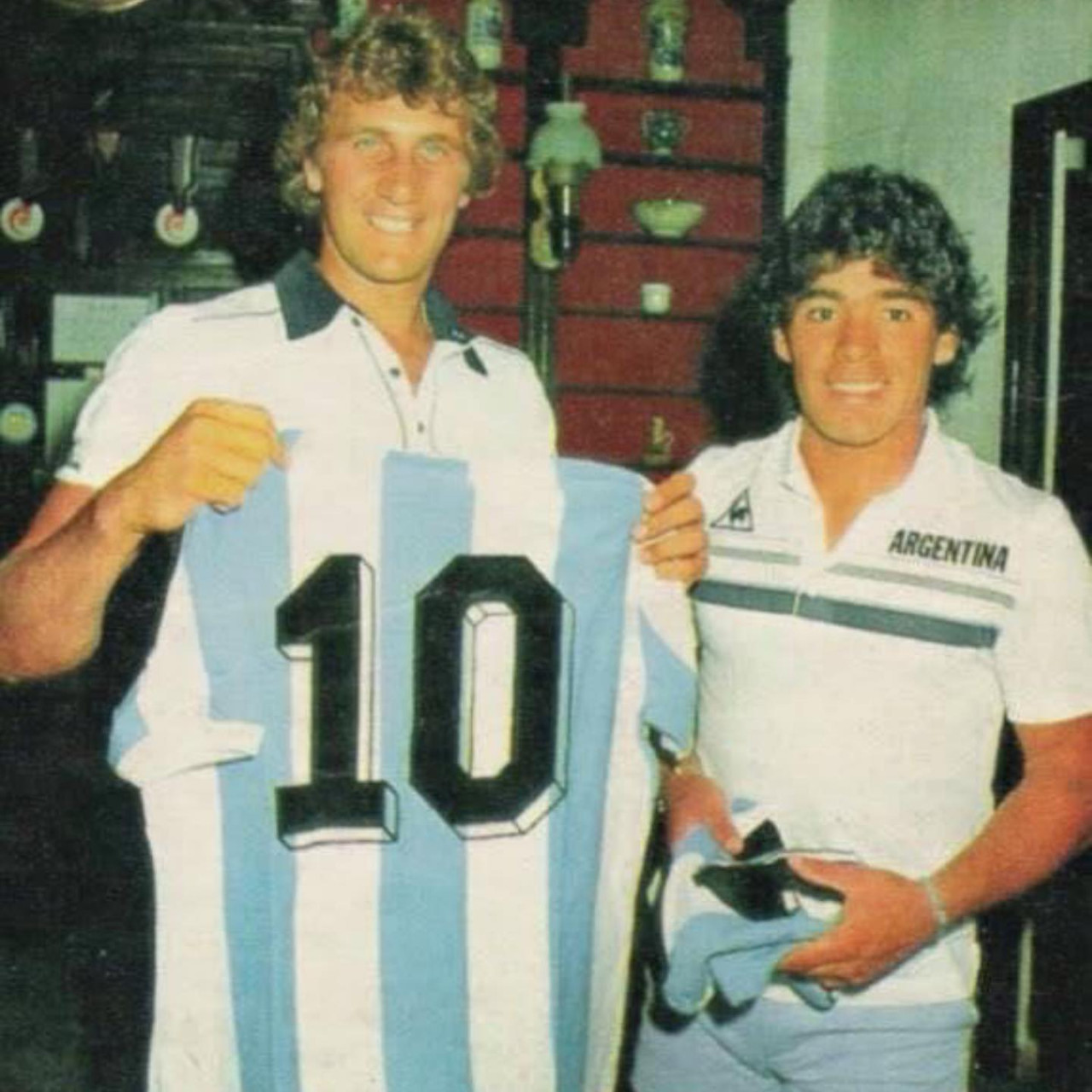 Jean Marie Pfaff y Diego Maradona. Foto: Instagram @pfaff.jeanmarie