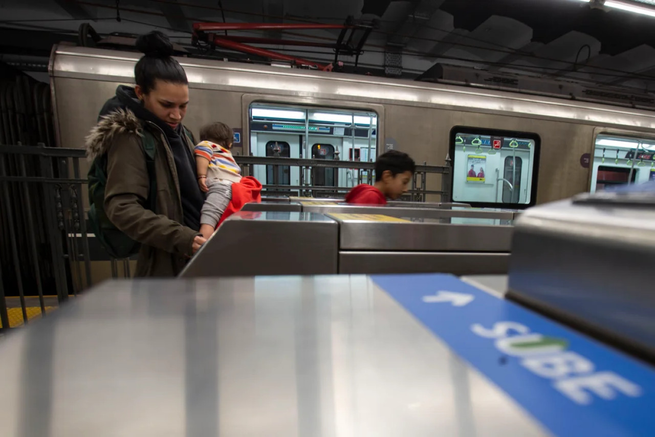 Subte, transporte público. Foto: NA