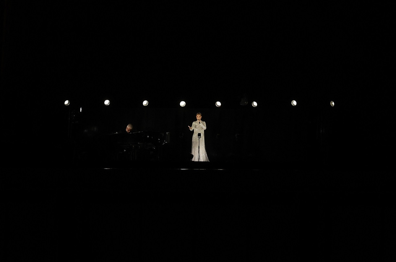 Céline Dion en la inauguración de los Juegos Olímpicos.	Foto: Reuters