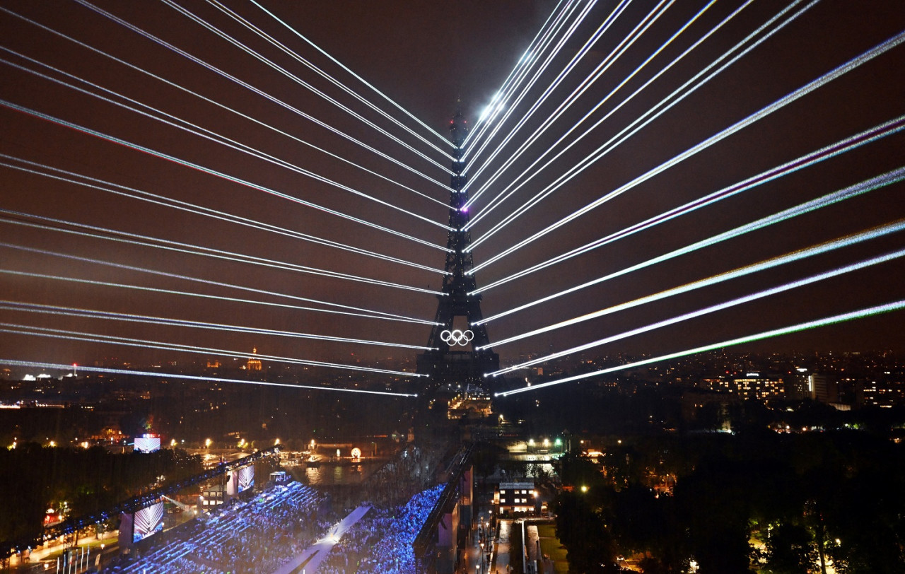 Ceremonia de apertura de los Juegos Olímpicos; Torre Eiffel. Foto: Reuters