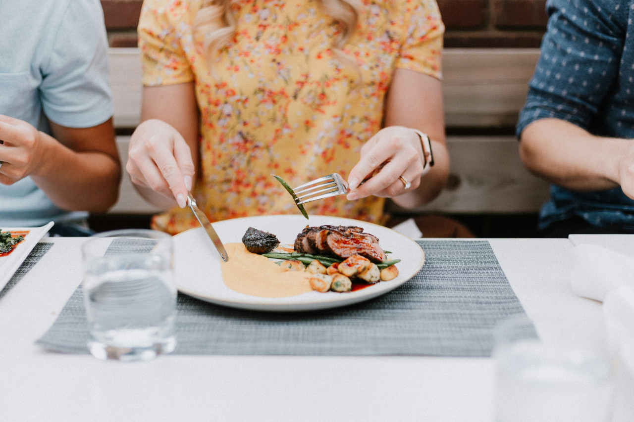 Comer, alimentarse, comida. Foto: Unsplash