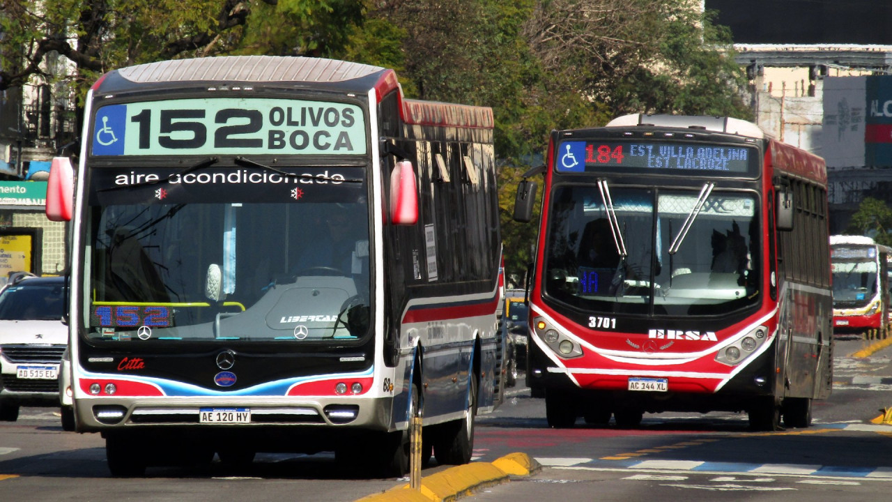 Colectivos. Foto: X