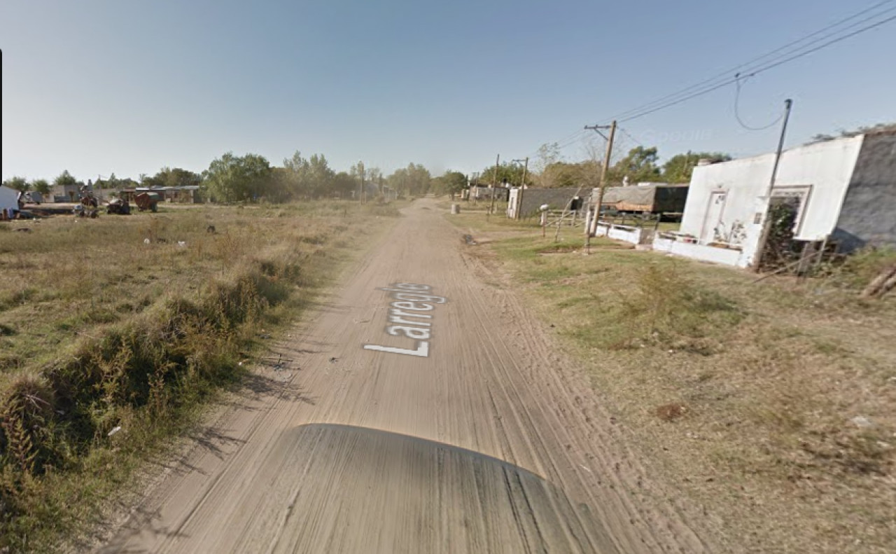 La calle Larregle, entre Pueyrredón y J.C. Baéz, donde asesinaron a Rocío. Foto: Street View.