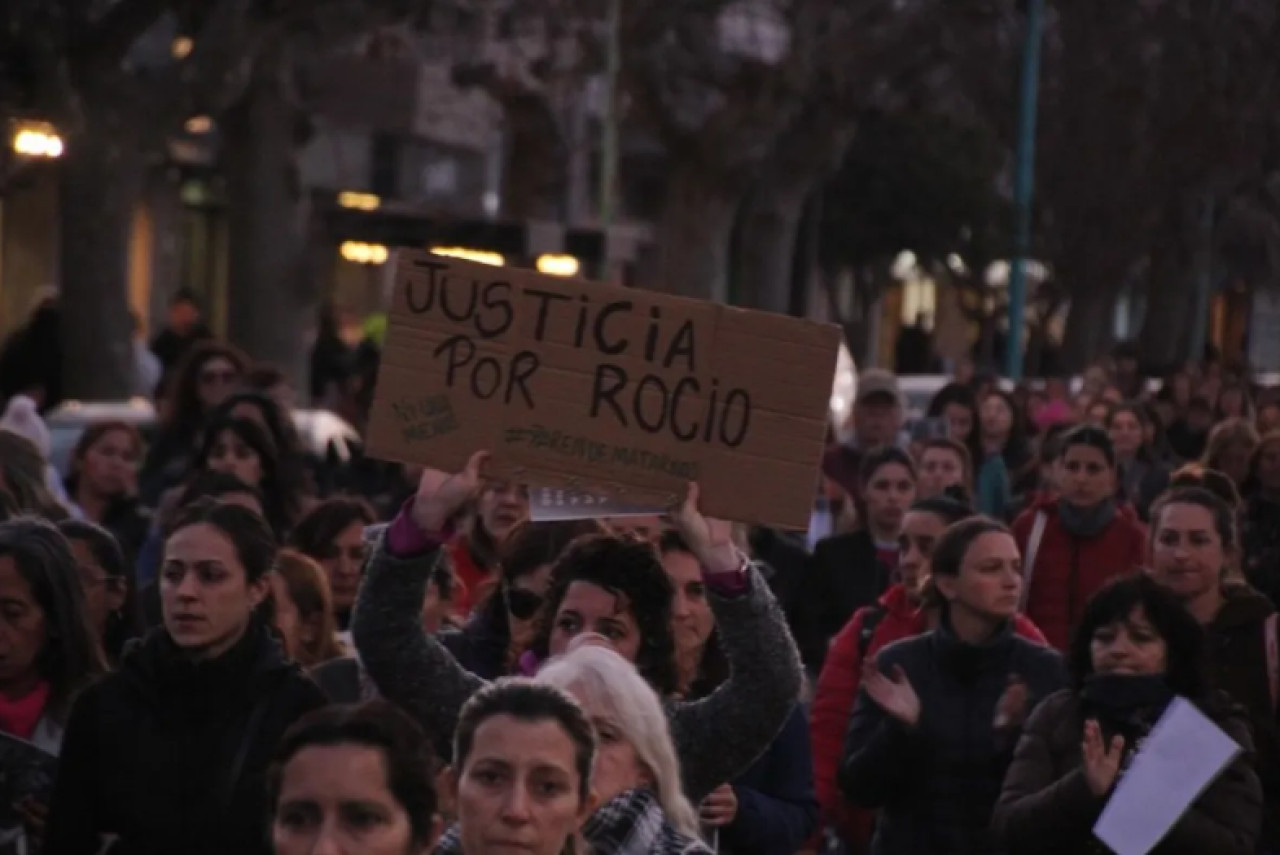 Marca en Bolívar pidiendo por justicia por Rocío. Foto: Presente.