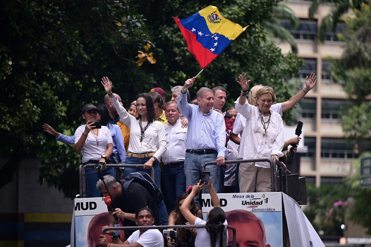 María Corina Machado y Edmundo González Urrutia. Foto: Reuters.