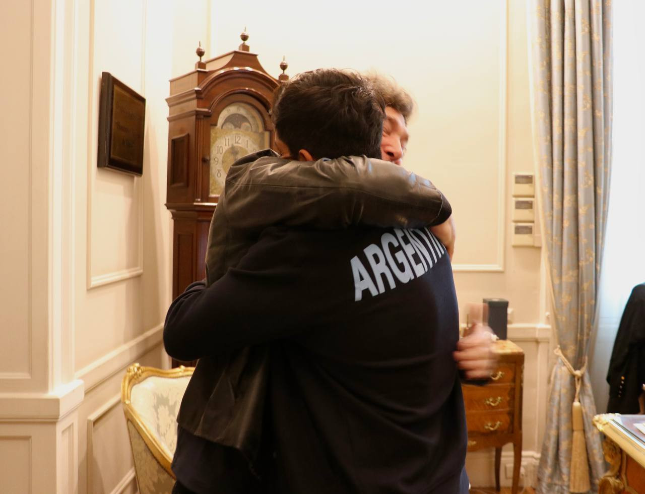 José "Maligno" Torres junto a Javier Milei en Casa Rosada. Foto: Presidencia de la Nación.