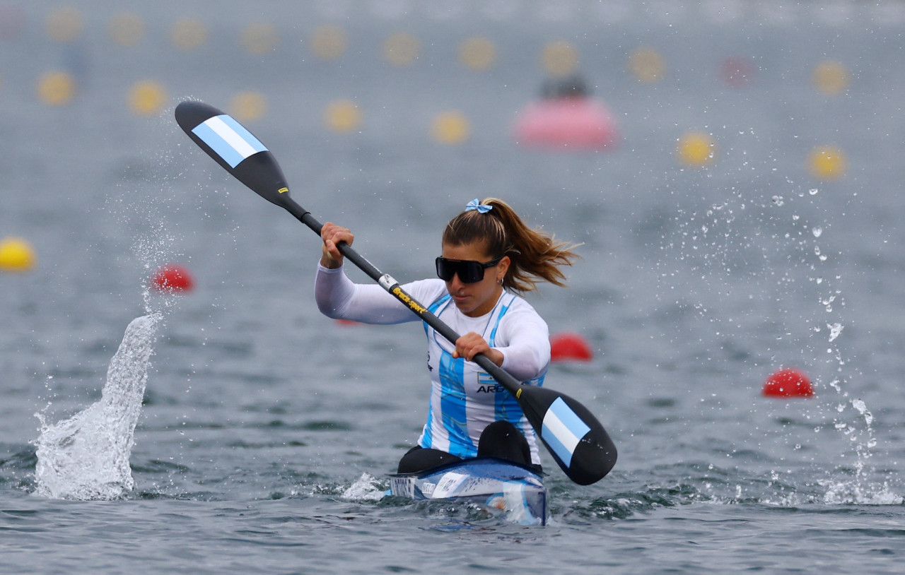 Brenda Rojas en Canotaje; Juegos Olímpicos de París 2024. Foto: Reuters.