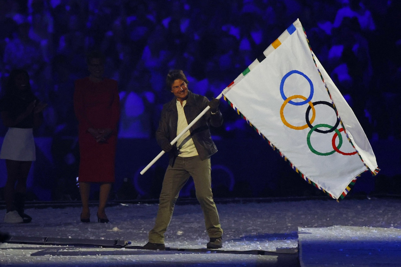 Tom Cruise en el cierre de los Juegos Olímpicos de París 2024. Foto: Reuters