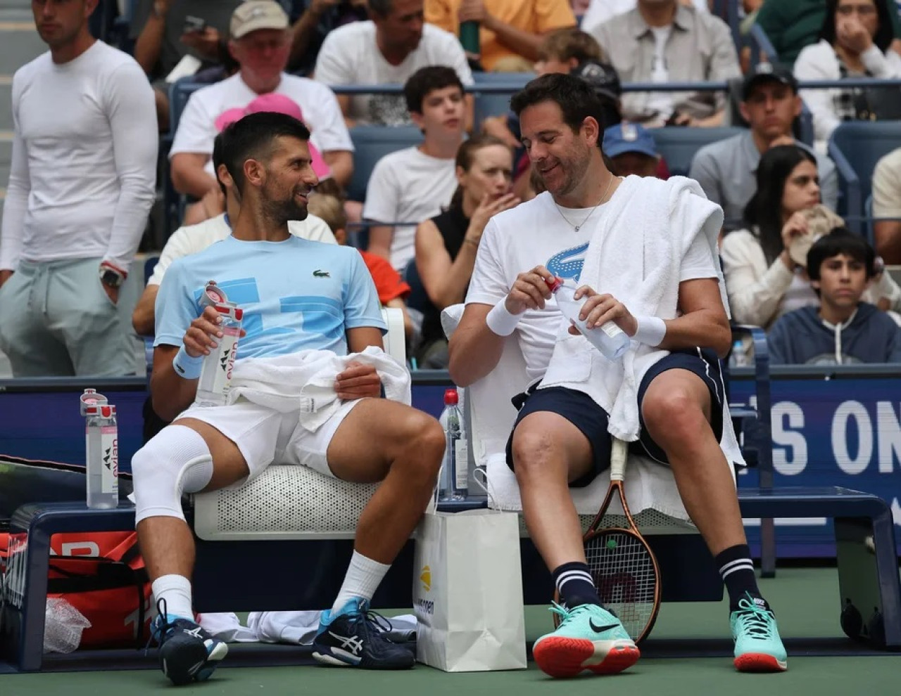 Novak Djokovic y Juan Martín Del Potro en el US Open. Foto. NA.