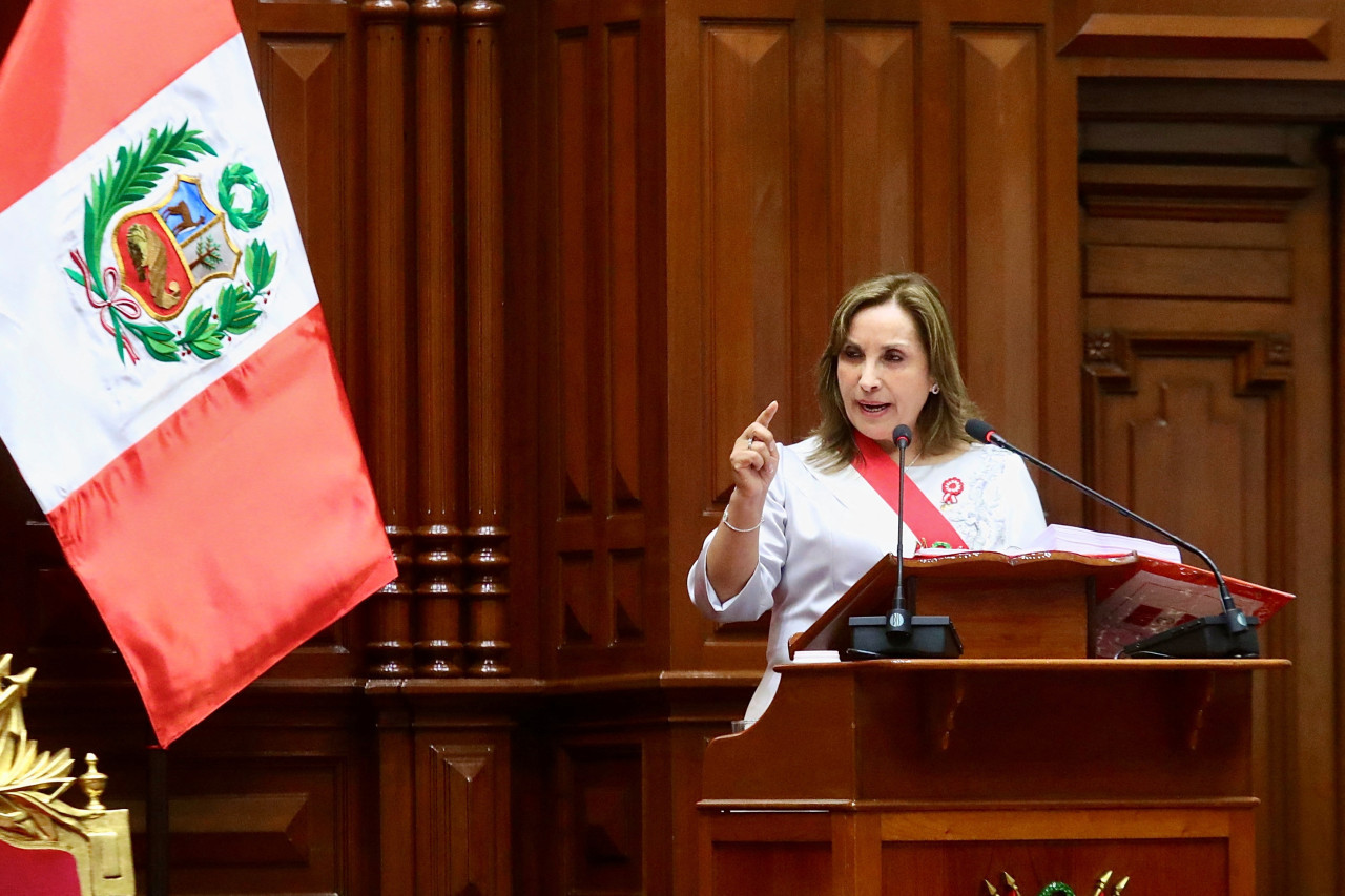 Dina Boluarte, presidenta de Perú. Foto: Reuters.