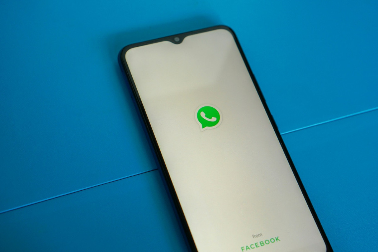 WhatsApp dejará de funcionar en algunos celulares desde septiembre de 2024. Foto: Unsplash.