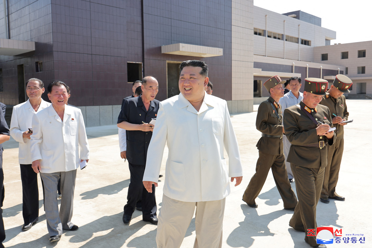 Kim Jong Un supervisó un test de lanzacohetes en Corea del Norte. Foto: Reuters.