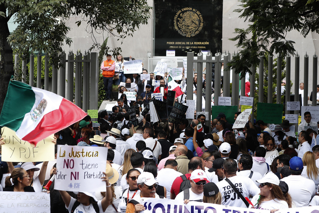 Protesta contra la reforma judicial en México. Foto: EFE.