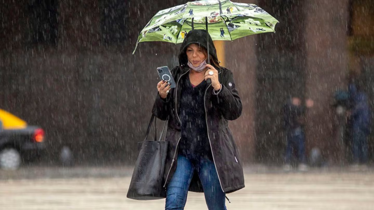 A qué hora deja de llover, según el Servicio Meteorológico Nacional. Foto. NA