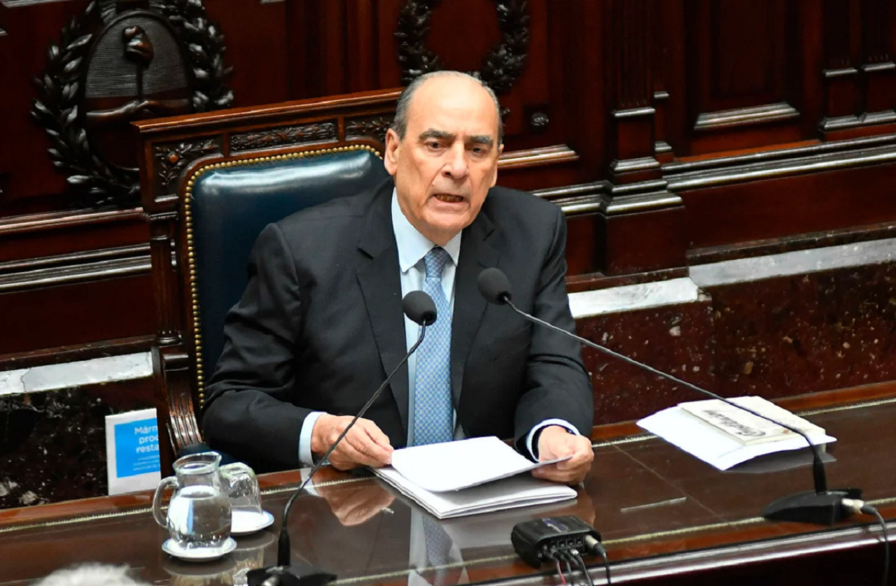 Guillermo Francos brindó su primer informe de gestión ante el Congreso. Foto: NA