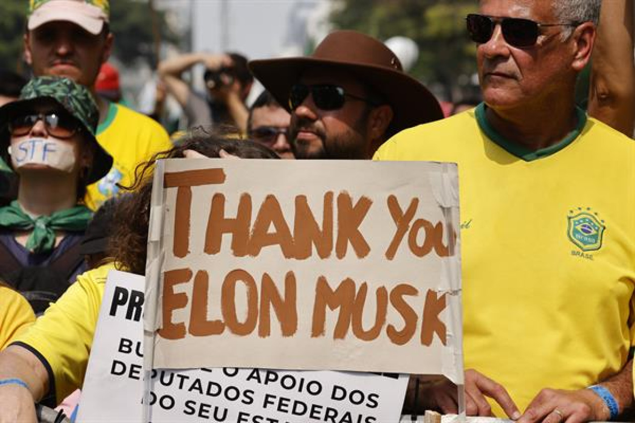 Bolsonaro convocó a una marcha para apoyar a Elon Musk. Fuente: EFE