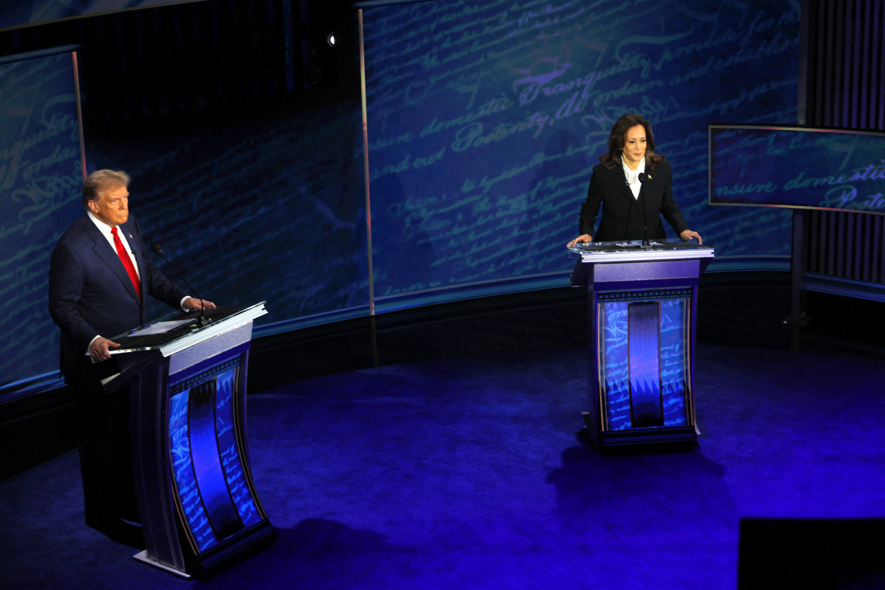 Debate presidencial entre Kamala Harris y Donald Trump. Foto: Reuters.