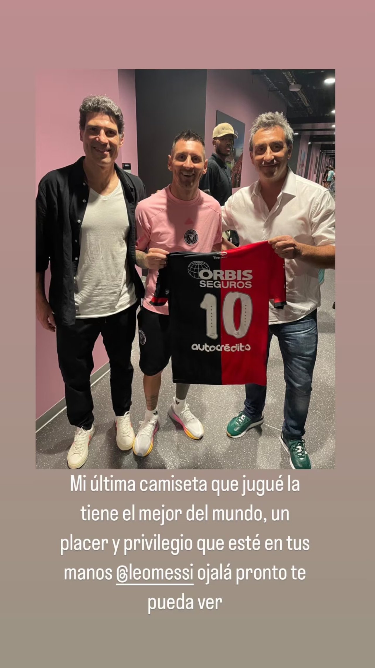 El increíble regalo que recibió Lionel Messi. Foto: Instagram @damianmanso_oficial.